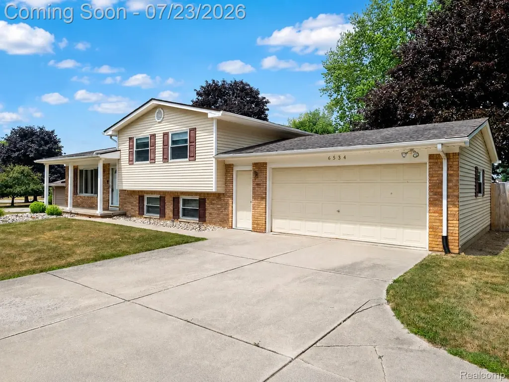 6534 Meadowwood Lane Grand Blanc Charter Township MI 48439