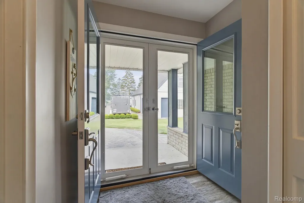 49860 Miller Court Chesterfield Township MI 48047