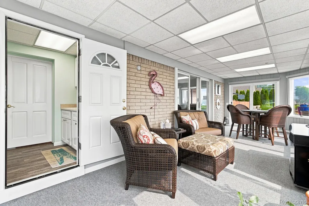 49860 Miller Court Chesterfield Township MI 48047