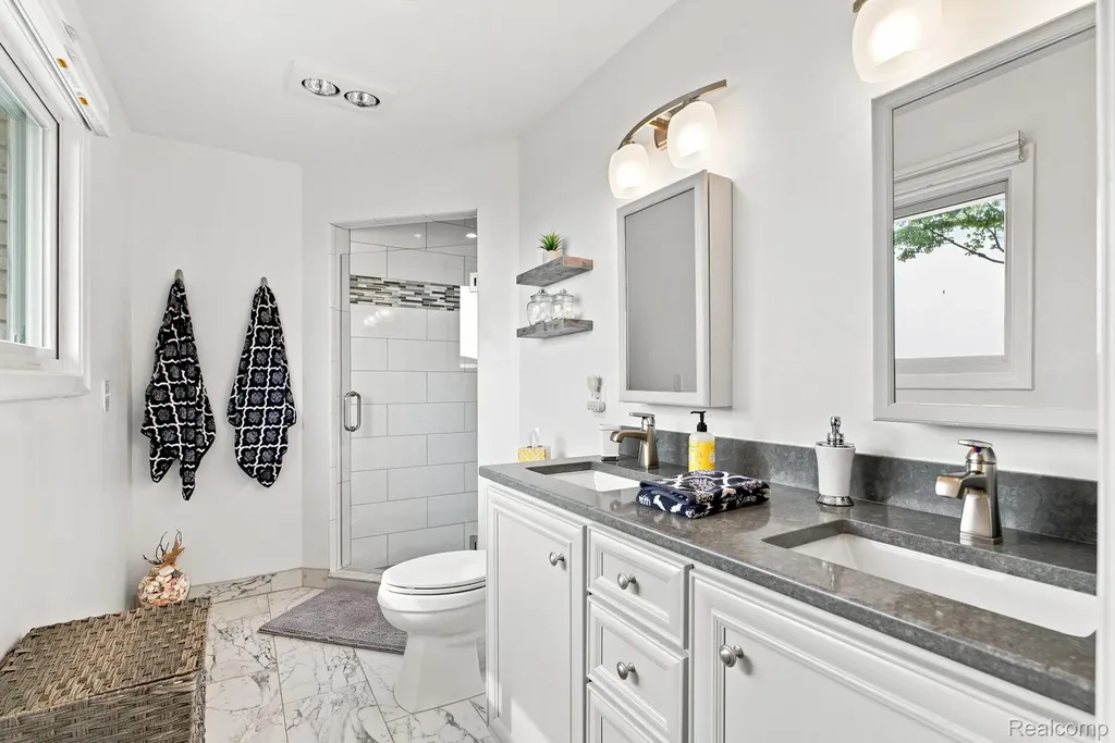 49860 Miller Court Chesterfield Township MI 48047