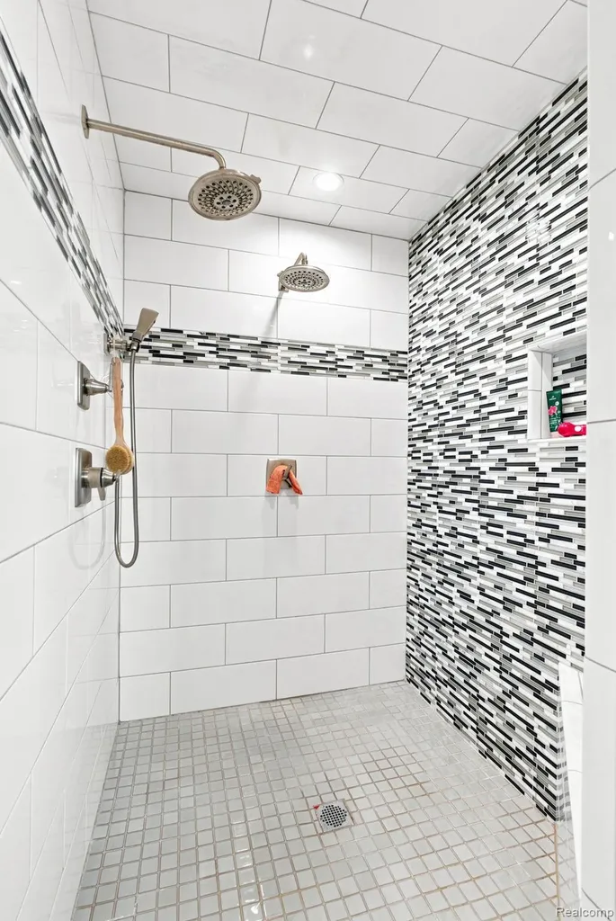 49860 Miller Court Chesterfield Township MI 48047