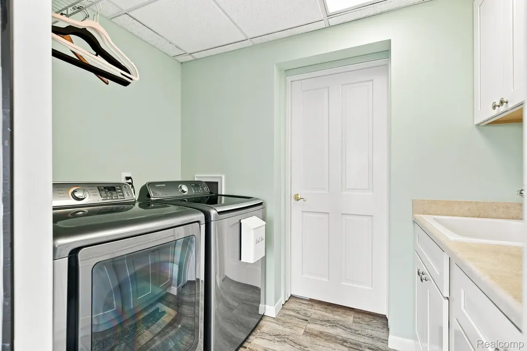 49860 Miller Court Chesterfield Township MI 48047