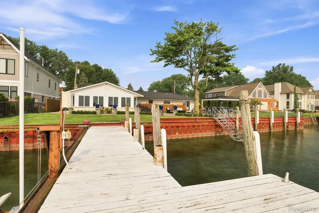 49860 Miller Court Chesterfield Township MI 48047
