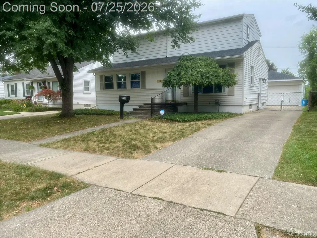 4518 Woodland Ave Avenue Royal Oak City MI 48073