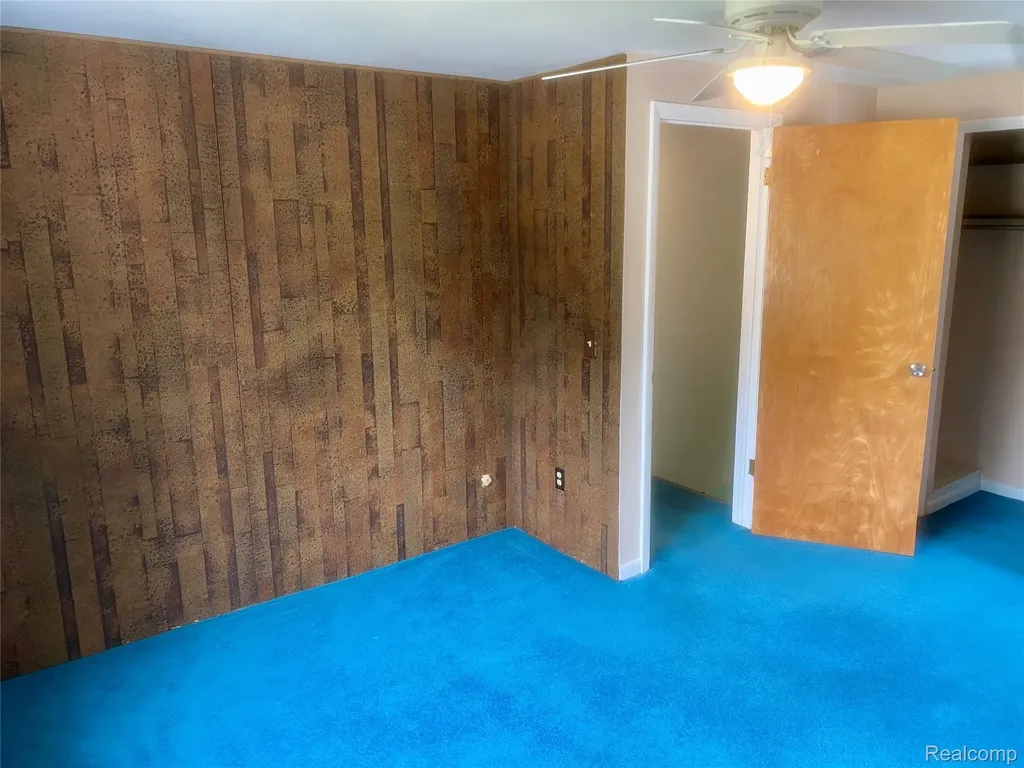 4518 Woodland Avenue Royal Oak City MI 48073