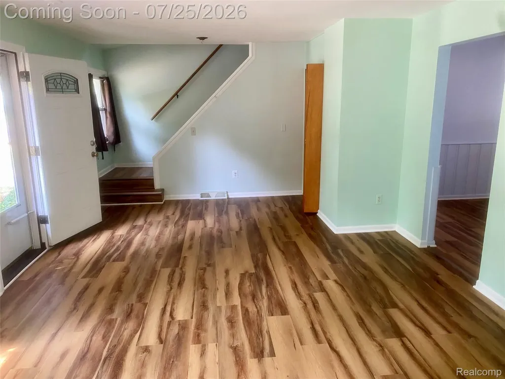 4518 Woodland Ave Avenue Royal Oak City MI 48073