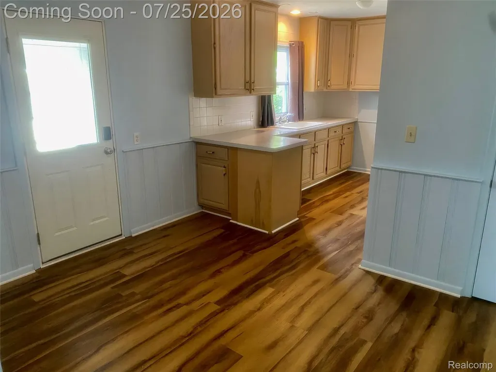 4518 Woodland Ave Avenue Royal Oak City MI 48073