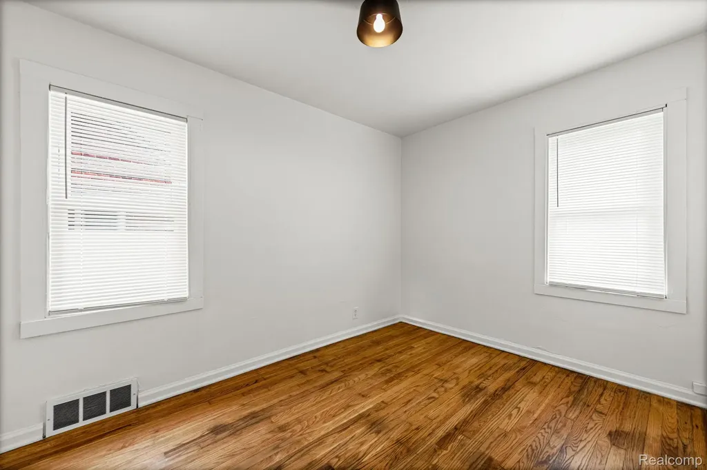 11594 Rossiter Street Detroit City MI 48224