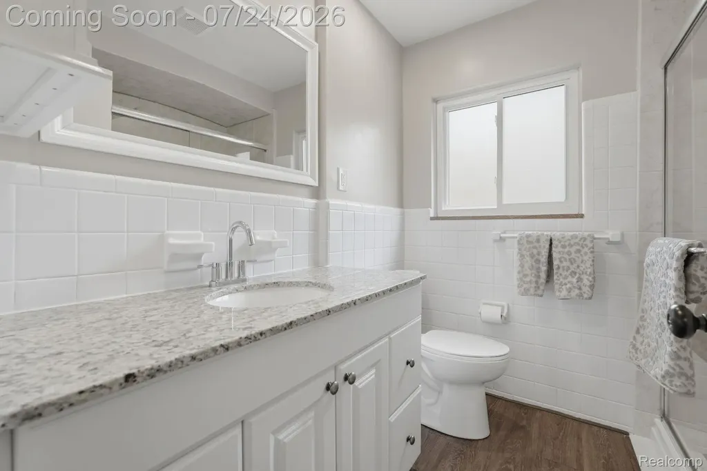 19906 Mauer Street St. Clair Shores City MI 48080