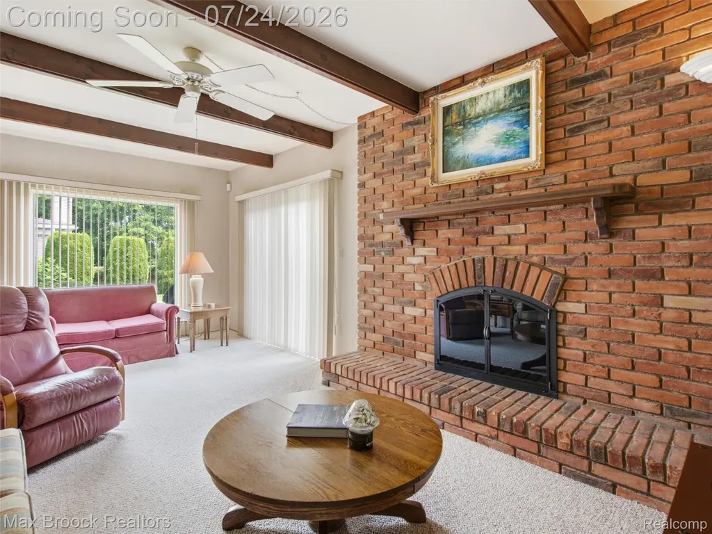 30056 Blancke Drive Warren City MI 48093