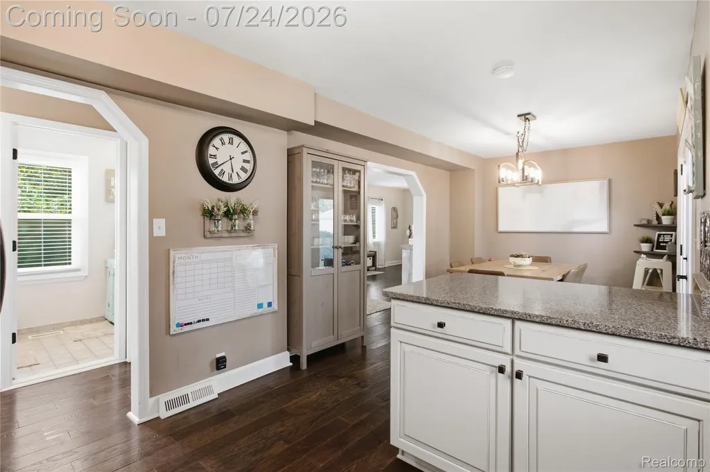 9260 Oakview Street Plymouth Charter Township MI 48170