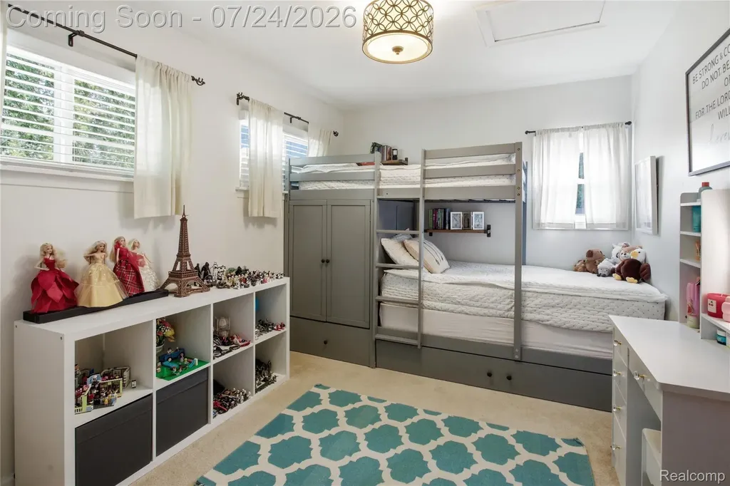 9260 Oakview Street Plymouth Charter Township MI 48170
