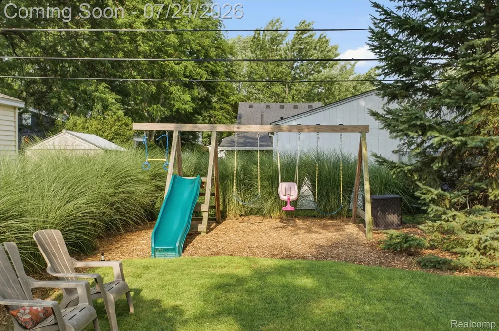 9260 Oakview Street Plymouth Charter Township MI 48170