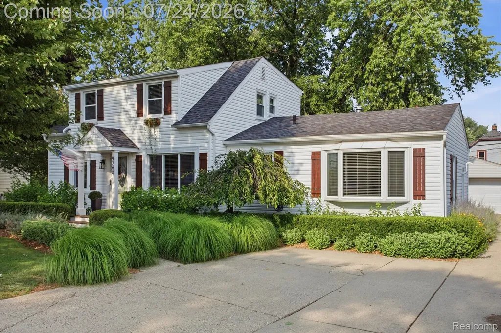 9260 Oakview Street Plymouth Charter Township MI 48170