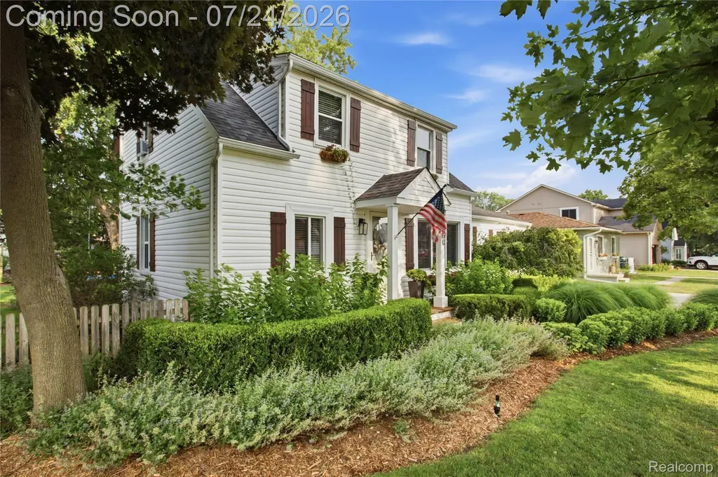 9260 Oakview Street Plymouth Charter Township MI 48170