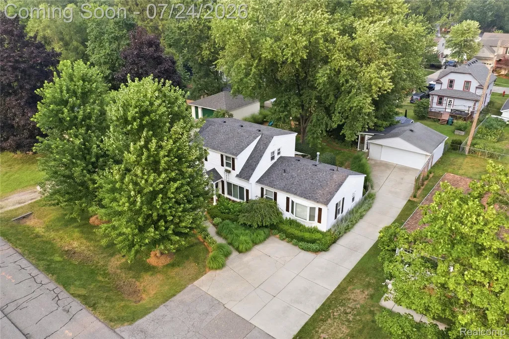 9260 Oakview Street Plymouth Charter Township MI 48170