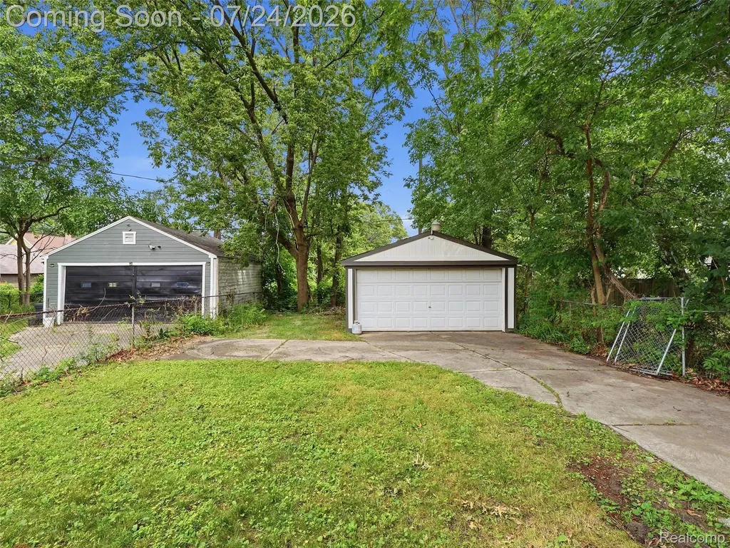 19968 Prairie Street Detroit City MI 48221