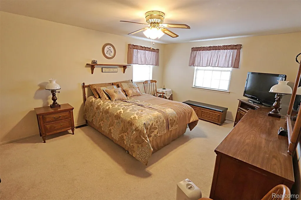 2131 Vine Way Drive Canton Charter Township MI 48188