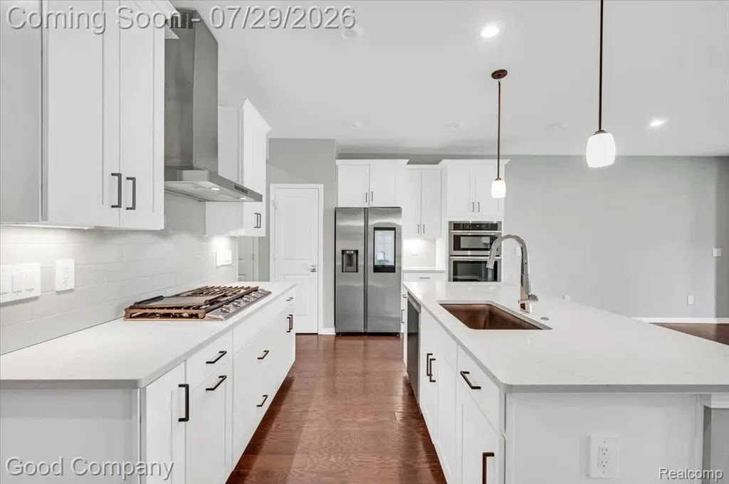 4685 Broomfield Way Lake Orion Village MI 48359