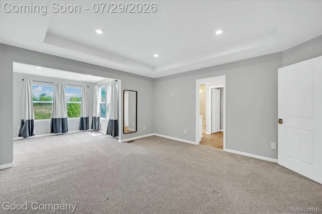4685 Broomfield Way Lake Orion Village MI 48359