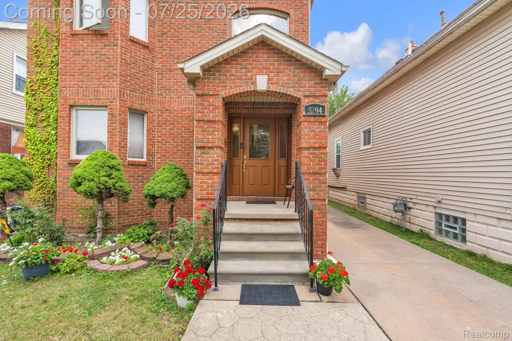 5294 Bingham Street Dearborn City MI 48126