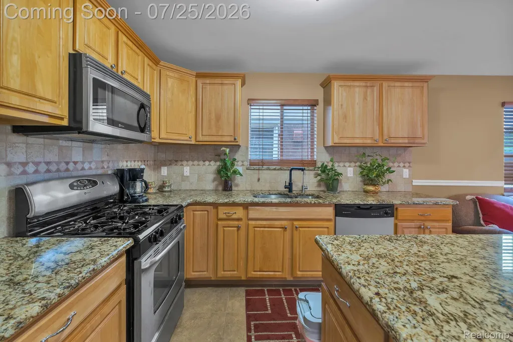 5294 Bingham Street Dearborn City MI 48126