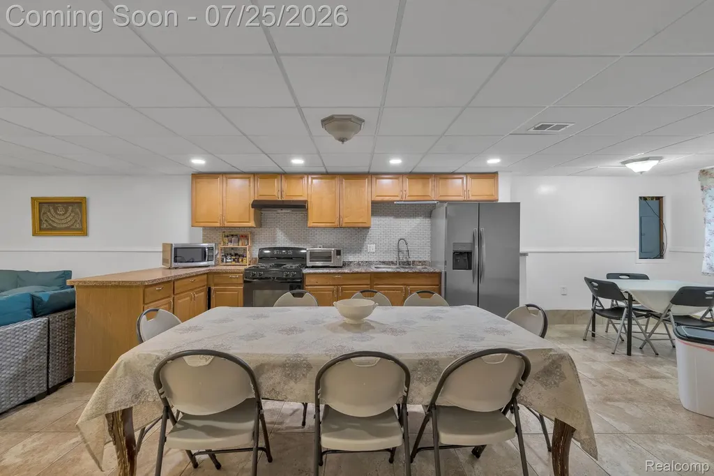 5294 Bingham Street Dearborn City MI 48126