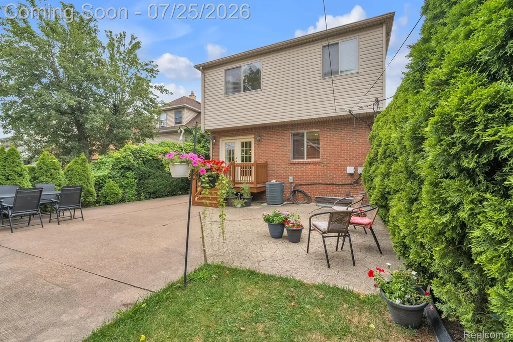 5294 Bingham Street Dearborn City MI 48126