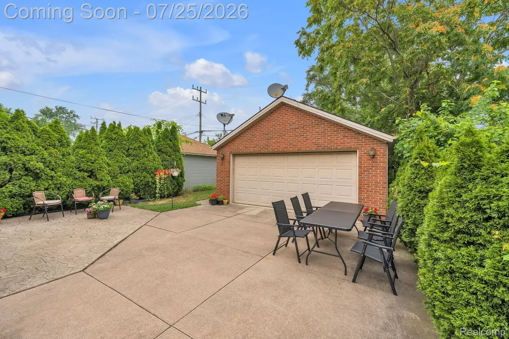 5294 Bingham Street Dearborn City MI 48126