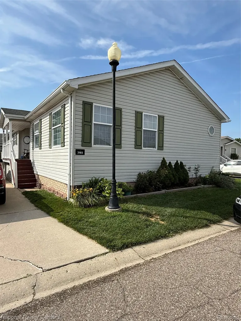 3103 Cromwell Street Salem Township MI 48167