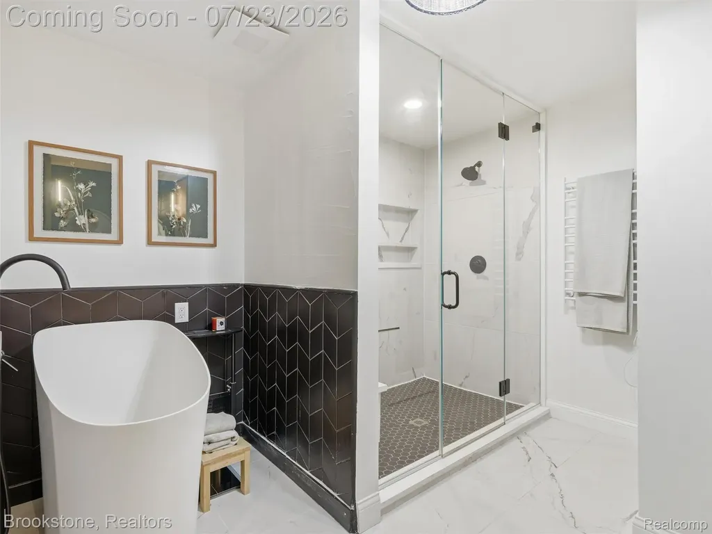 10218 Creekwood Trail Springfield Charter Township MI 48350