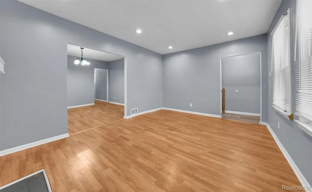 12717 Santa Rosa Drive Detroit City MI 48238