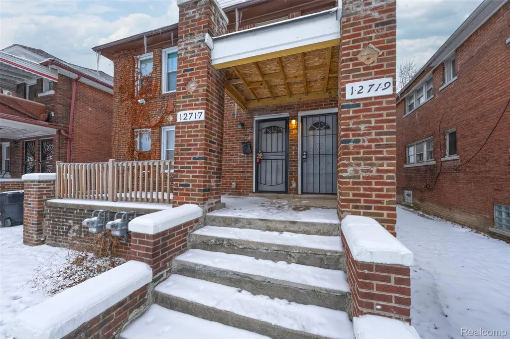 12717 Santa Rosa Drive Detroit City MI 48238