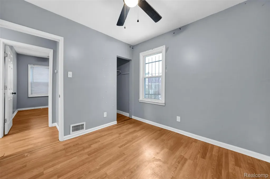12717 Santa Rosa Drive Detroit City MI 48238