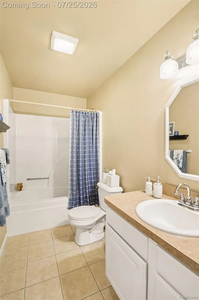 307 Creekwood Circle Linden City MI 48451