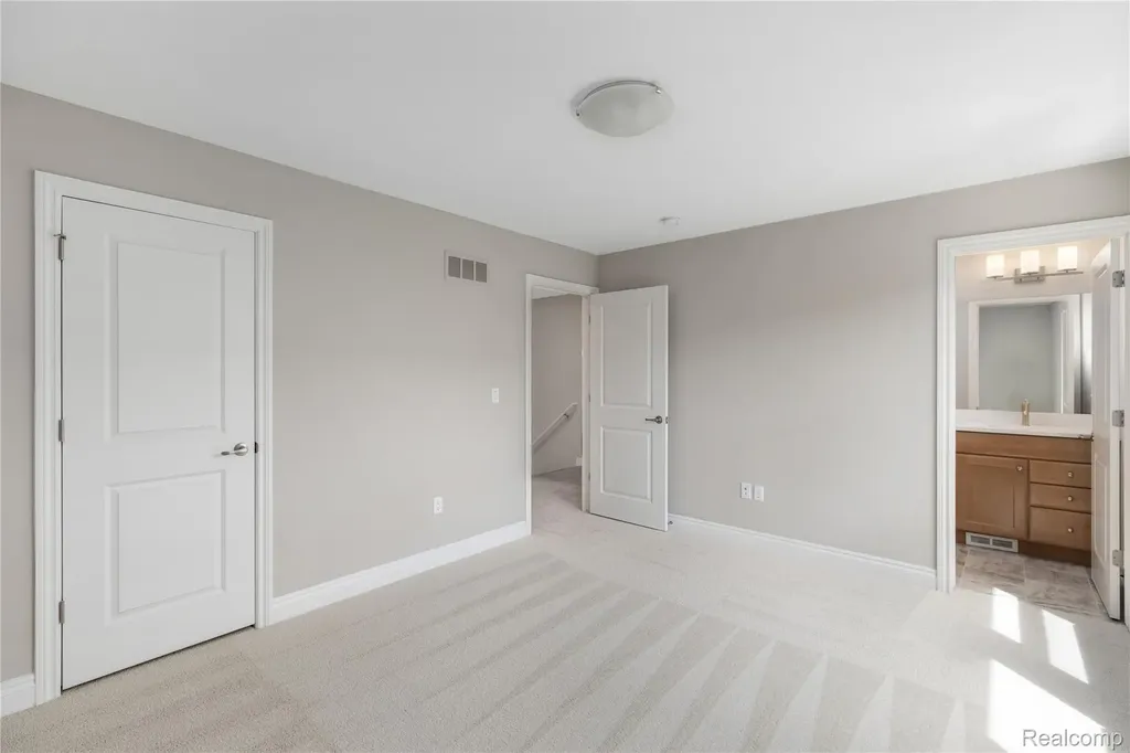 2149 Evergreen Lane Pittsfield Charter Township MI 48103