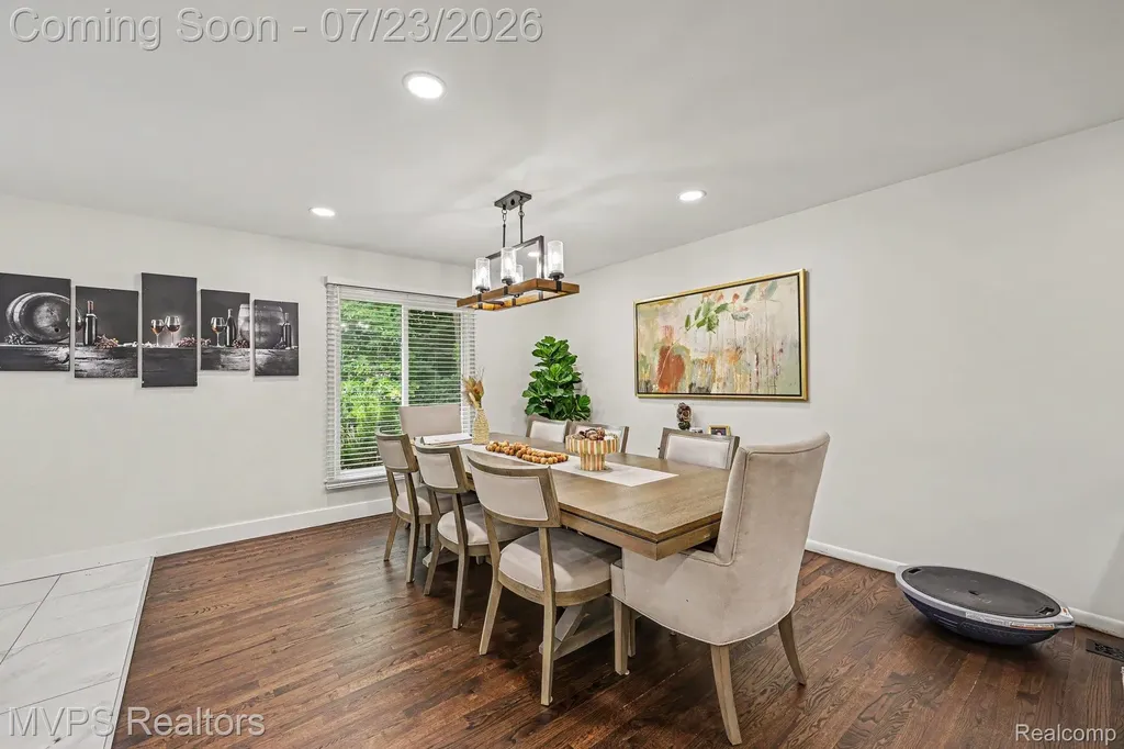 6949 Cottonwood Knoll West Bloomfield Charter Township MI 48322