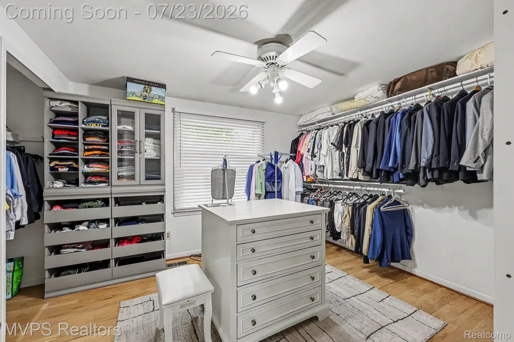 6949 Cottonwood Knoll West Bloomfield Charter Township MI 48322