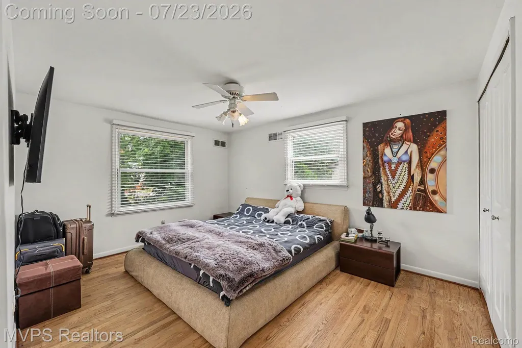 6949 Cottonwood Knoll West Bloomfield Charter Township MI 48322