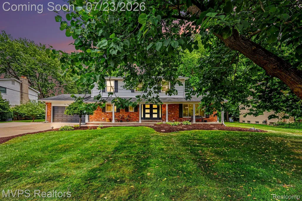 6949 Cottonwood Knoll West Bloomfield Charter Township MI 48322