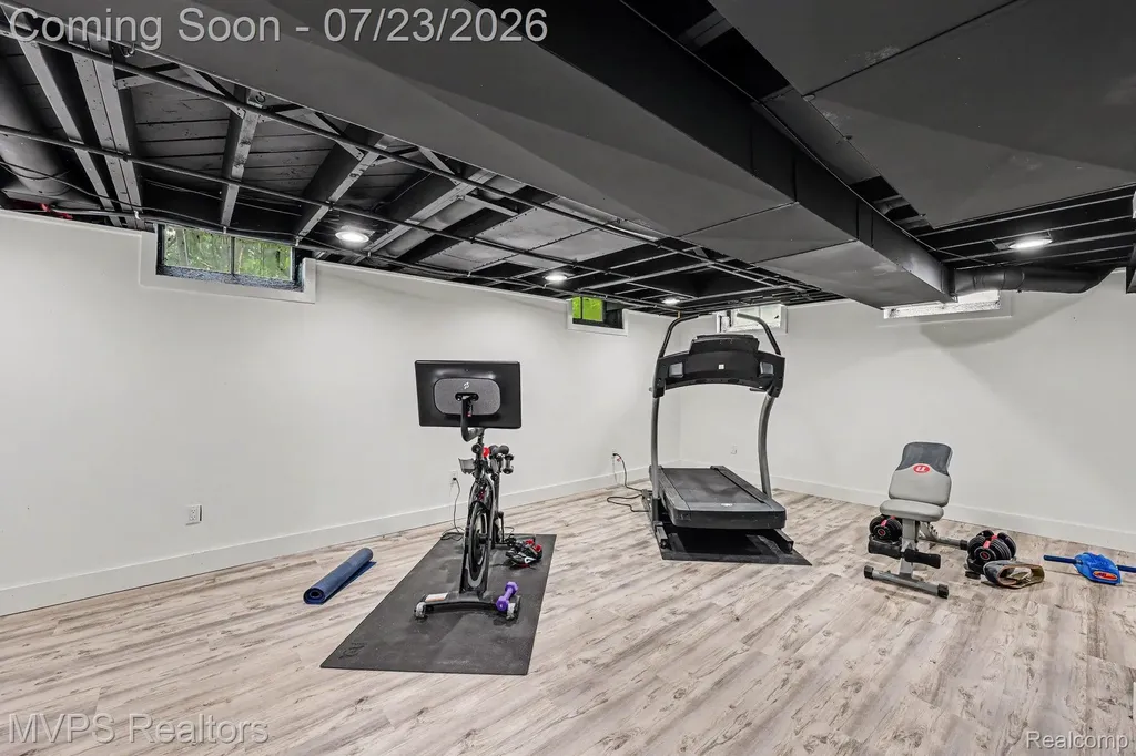 6949 Cottonwood Knoll West Bloomfield Charter Township MI 48322