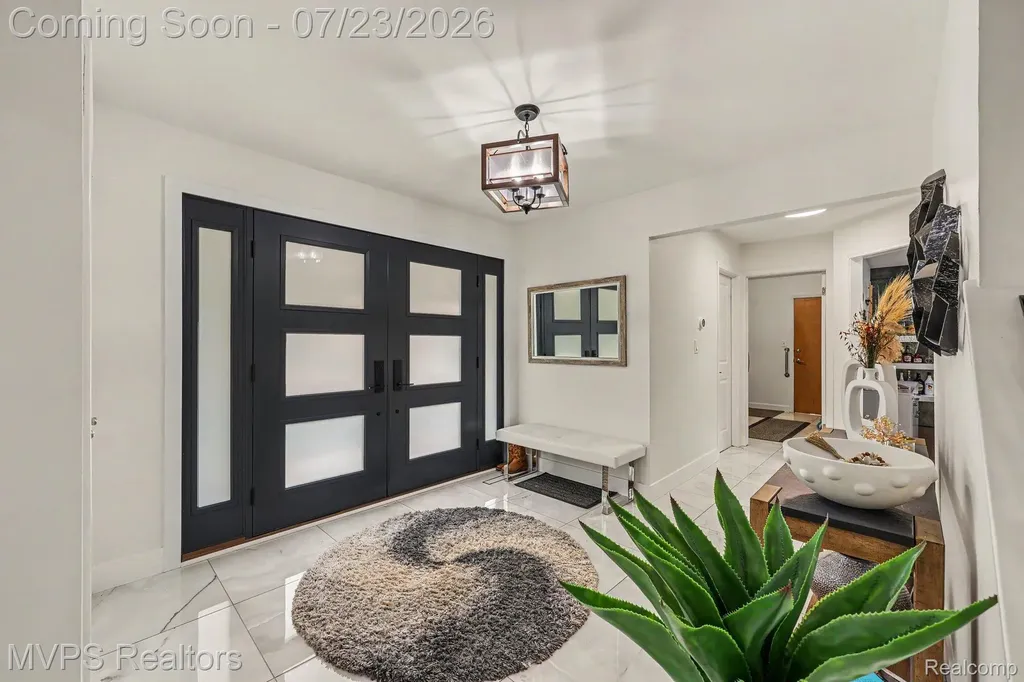 6949 Cottonwood Knoll West Bloomfield Charter Township MI 48322