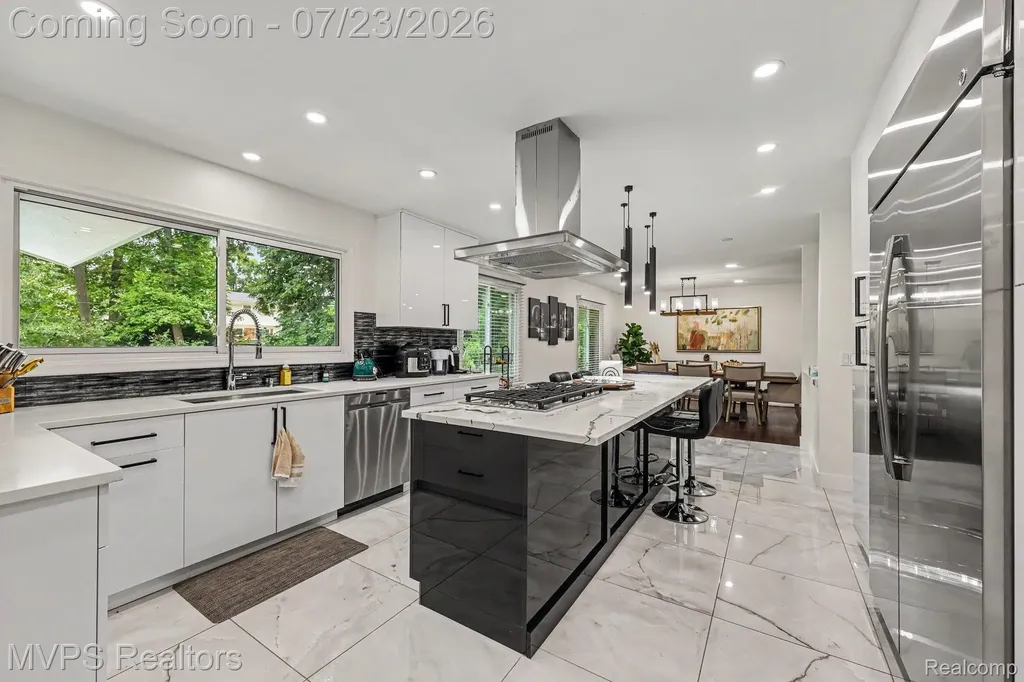 6949 Cottonwood Knoll West Bloomfield Charter Township MI 48322