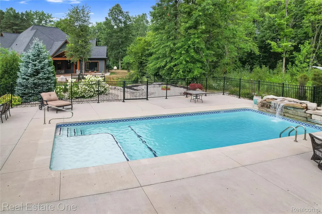 10366 Duffield Road Montrose Charter Township MI 48457