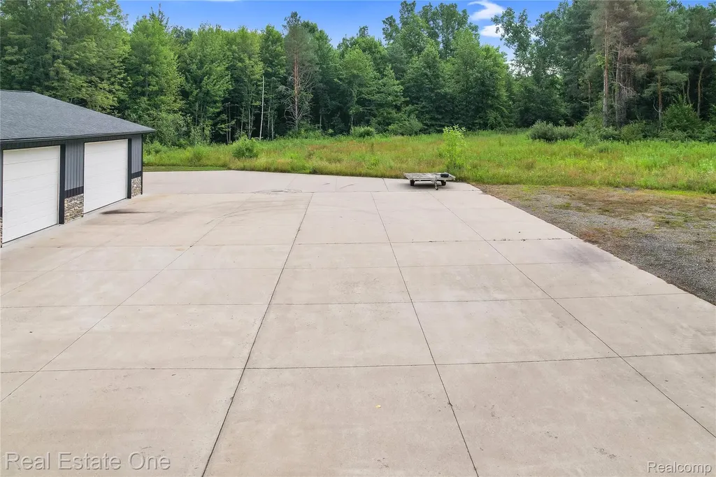 10366 Duffield Road Montrose Charter Township MI 48457