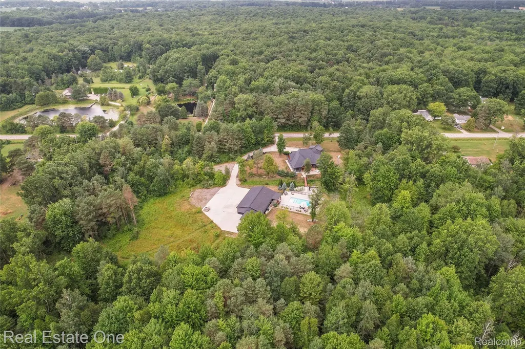 10366 Duffield Road Montrose Charter Township MI 48457