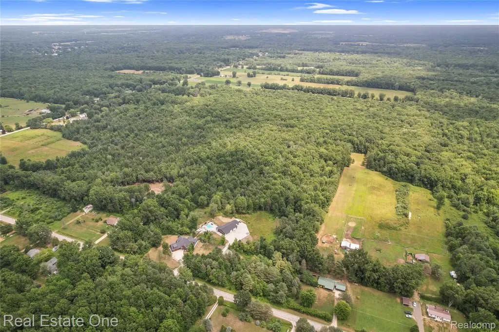 10366 Duffield Road Montrose Charter Township MI 48457