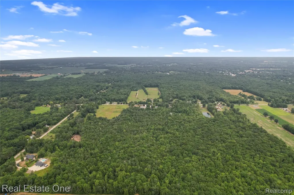 10366 Duffield Road Montrose Charter Township MI 48457