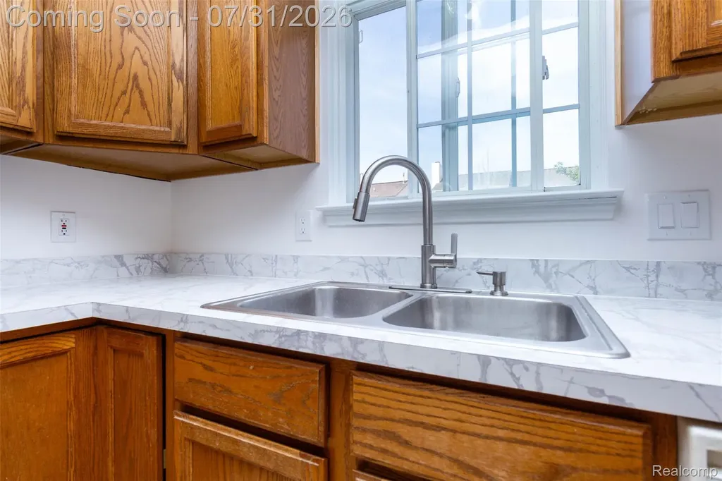 3388 Riverside Drive Canton Charter Township MI 48188
