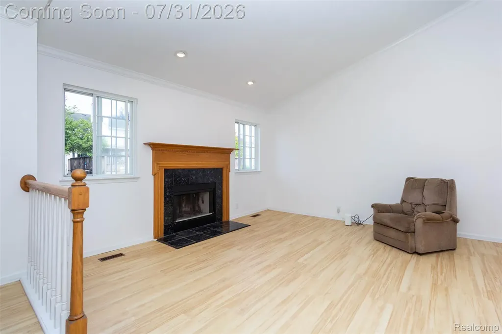 3388 Riverside Drive Canton Charter Township MI 48188